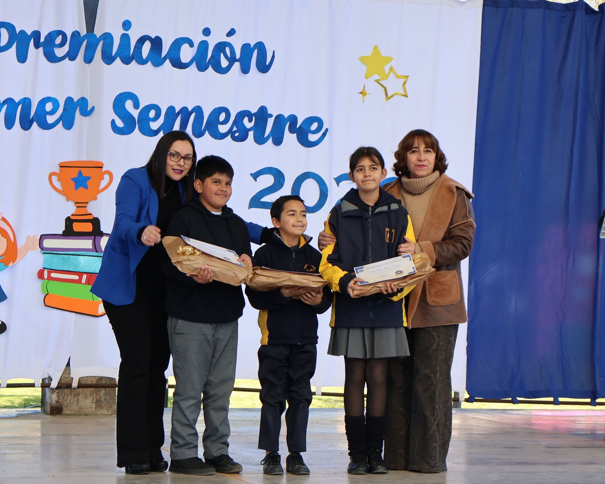 Ceremonia de premiación del primer semestre